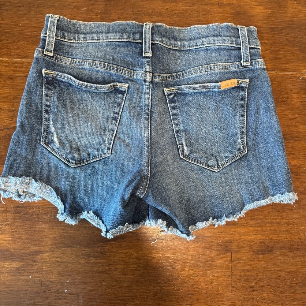 JOE'S JEANS The Ozzie 4" Cut Off Short Alma Medium Wash Denim Women's 24 - Picture 2 of 10
